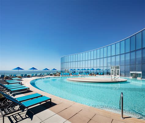 ocean casino resort pool